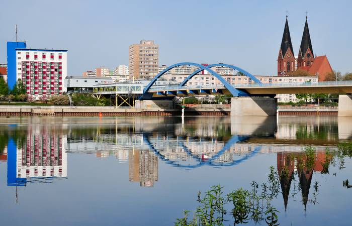 Brandenburg mit Frankfurt (Oder) (58.237 Einwohner) (Foto: AdobeStock -  525322676  Knipsersiggi)