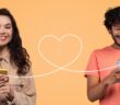 Meetic für Singles jeden Alters (Foto: AdobeStock_390493222 AntonioDiaz)