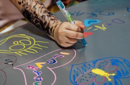 Automobilmesse Erfurt 2026 mit über hundert Ausstellern und (Foto: viveart.de, Predigerstrasse 12, 99084 Erfurt)