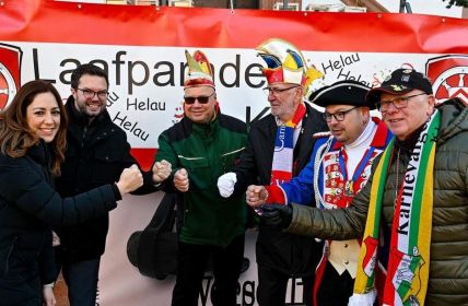 Laafparad Klanaam feiert hundertste Auflage mit spektakulärer erfolgreicher (Foto: Stadt Hanau. Moritz Göbel)