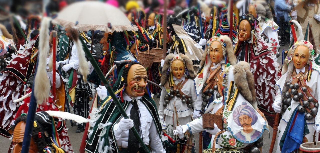 Fasnet 2027: Baden-Württemberg verbindet Tradition, Musik und große (Foto: AdobeStock - marcfotodesign - 191820800)